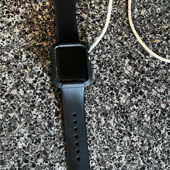 Apple Watch has only been used twice… W charger.. - Picture 1 of 2